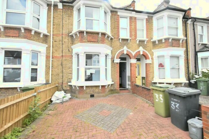 4 Bedroom Terraced House To Rent In Bedroom House To Rent In Catford, SE6