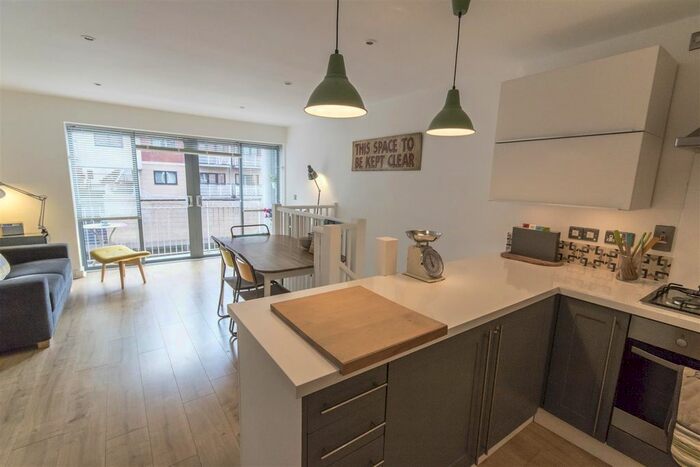 2 Bedroom Flat To Rent In Sheepcote Street, Birmingham, B16