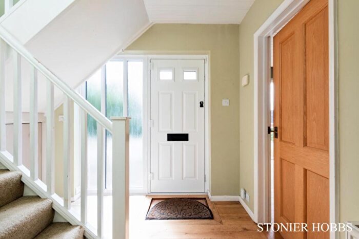 4 Bedroom Detached House For Sale In Woodlands Park, Bath, Somerset, BA1
