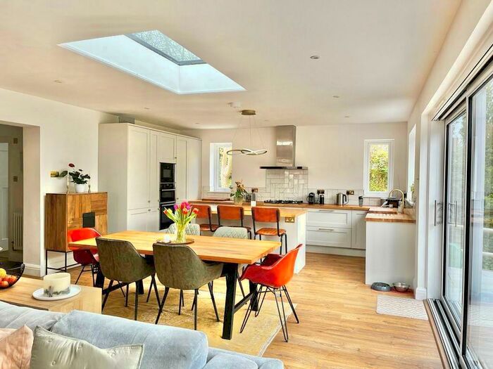 3 Bedroom Bungalow To Rent In Weston Road, Aston Clinton, Aylesbury, HP22