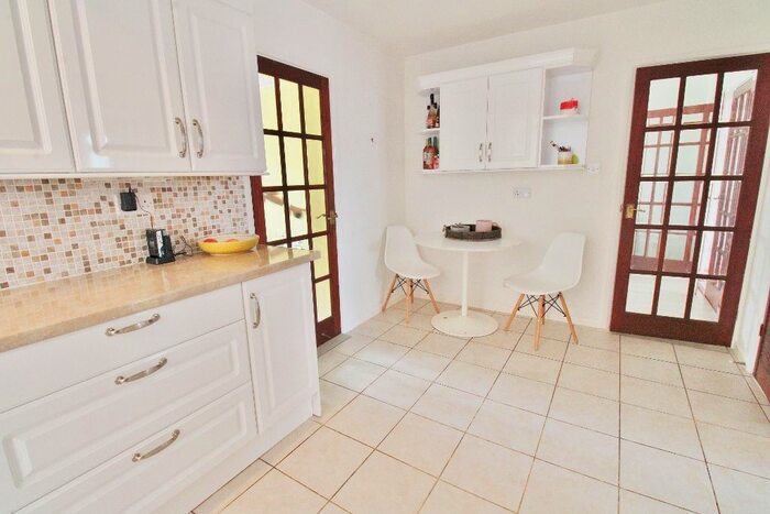 4 Bedroom Detached House For Sale In Croftlands Avenue, Stubbington, Fareham, PO14