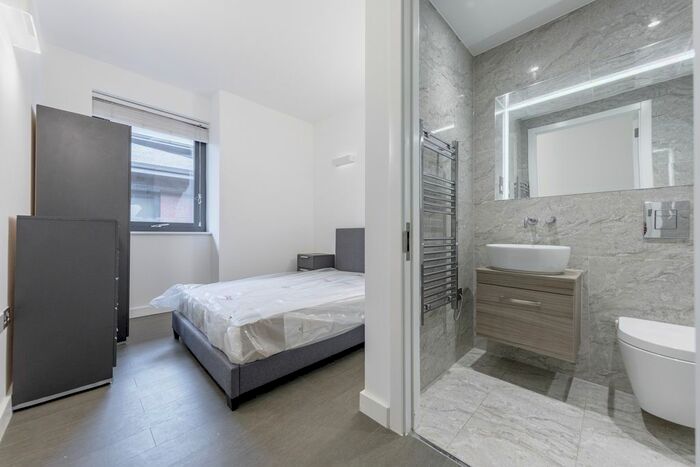 1 Bedroom Flat To Rent In Abbott House, Everard Close, St.Albans, AL1