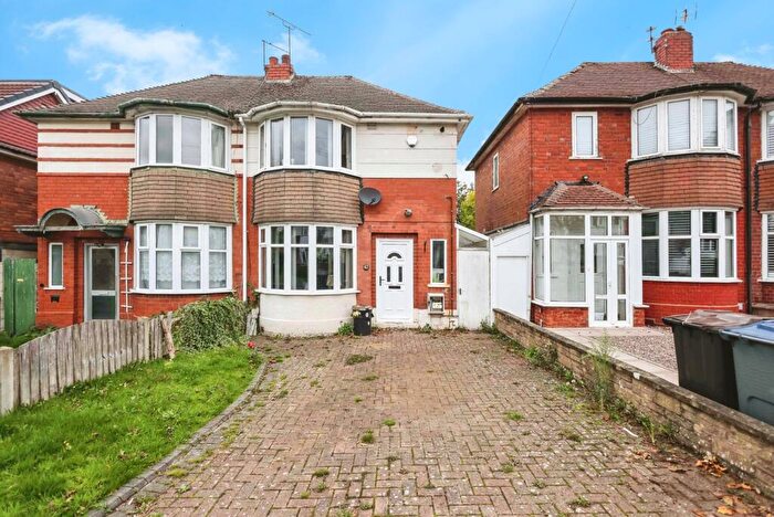 2 Bedroom Semi Detached House For Sale In Corisande Road, Birmingham, West Midlands, B29