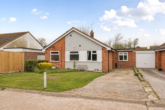 4 Bedroom Detached Bungalow For Sale In Harbour Farm, Winchelsea Beach, TN36