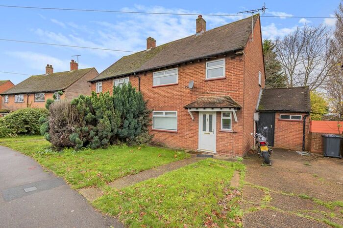 4 Bedroom Semi-Detached House To Rent In Park Barn Drive, Guildford, GU2