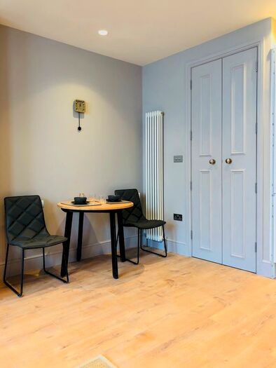 1 Bedroom Flat To Rent In Craven Park, London, NW10