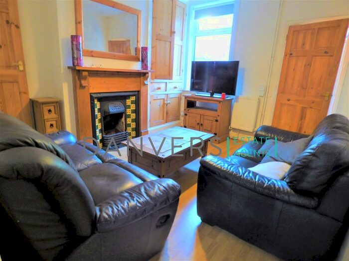 2 Bedroom Terraced House To Rent In Ridley Street, Leicester, LE3