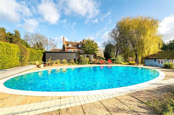 6 Bedroom Detached House To Rent In Effingham Common Road, Effingham, Leatherhead, KT24