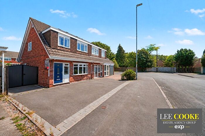 3 Bedroom Semi Detached House For Sale In Kewstoke Road, Sneyd Park, Willenhall, WV12