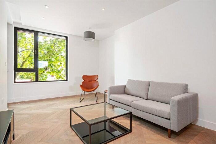 1 Bedroom Apartment To Rent In Scawfell Street, Shoreditch, London, E2