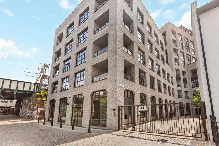 2 Bedroom Apartment To Rent In Stanton Walk, London, E2