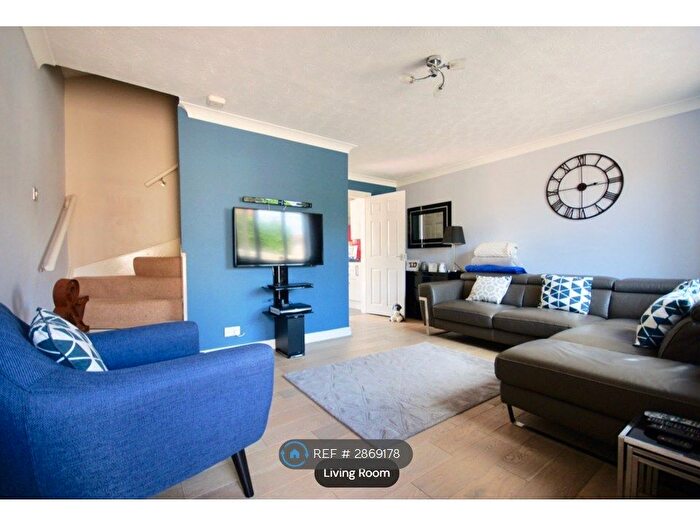 3 Bedroom Semi Detached House To Rent In Nebular Court, Leighton Buzzard, LU7