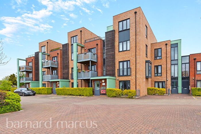 3 Bedroom Flat For Sale In Esquiline Lane, Mitcham, CR4