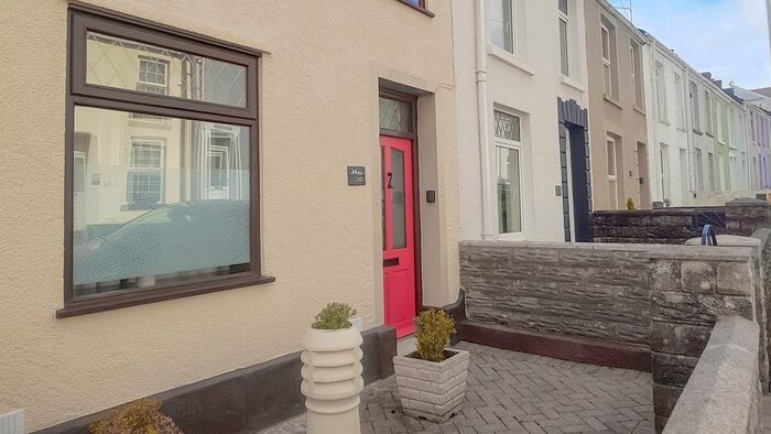 3 Bedroom Terraced House To Rent In Kimberley Road, Sketty, Swansea, SA2
