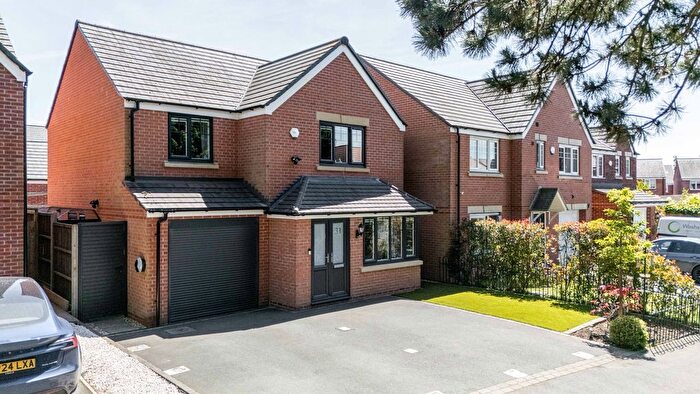 4 Bedroom Detached House For Sale In Shorelark Way, Norton Canes, WS11