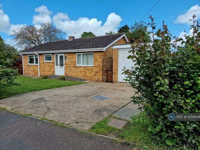 2 Bedroom Bungalow To Rent In Granary Road, Attleborough, NR17