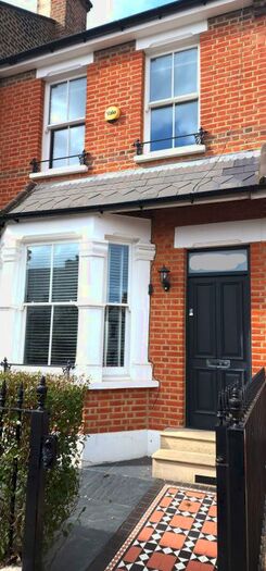 4 Bedroom Property To Rent In Pembroke Road, London, N10