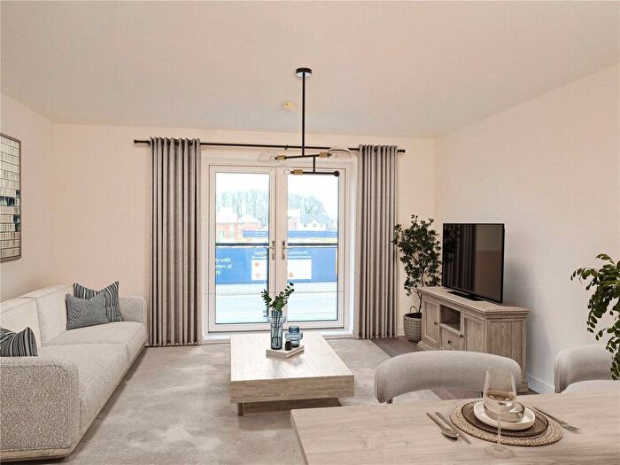 1 Bedroom Flat For Sale In Clarence Place, New Road, West Parley, BH22