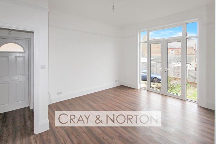 1 Bedroom Flat To Rent In Addiscombe Road, East Croydon, CR0