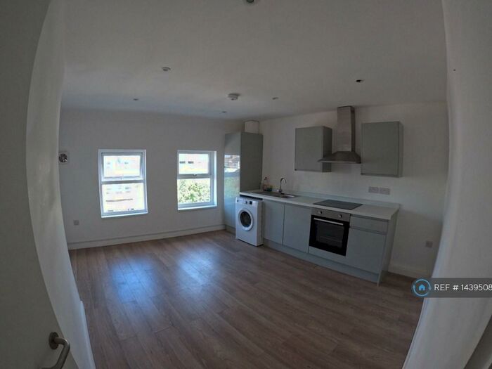 1 Bedroom Flat To Rent In Brighton Street, Wallasey, CH44