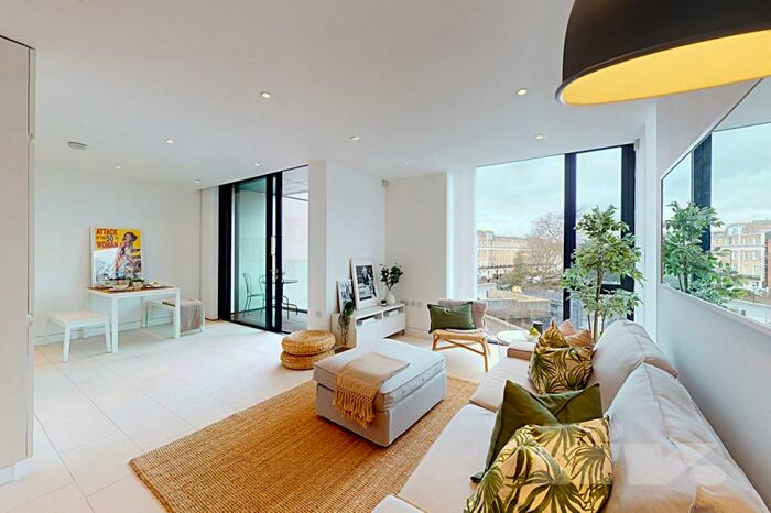 2 Bedroom Apartment To Rent In Latitude House, Oval Road, Camden, NW1