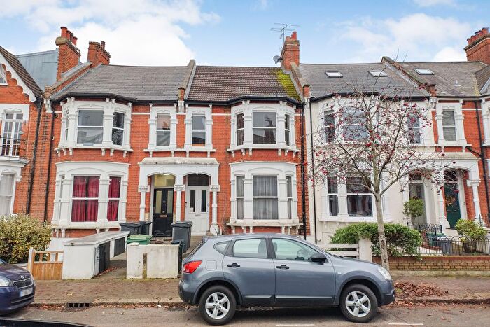 Studio For Sale In Hillfield Road, London, NW6