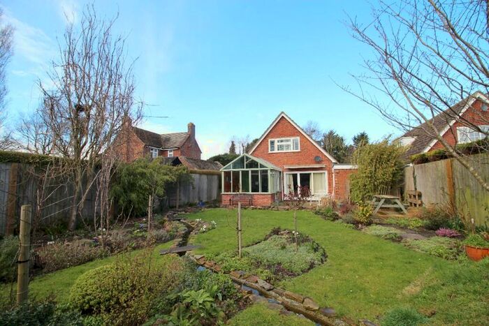 4 Bedroom Detached House For Sale In Roman Road, Moulton Chapel, PE12