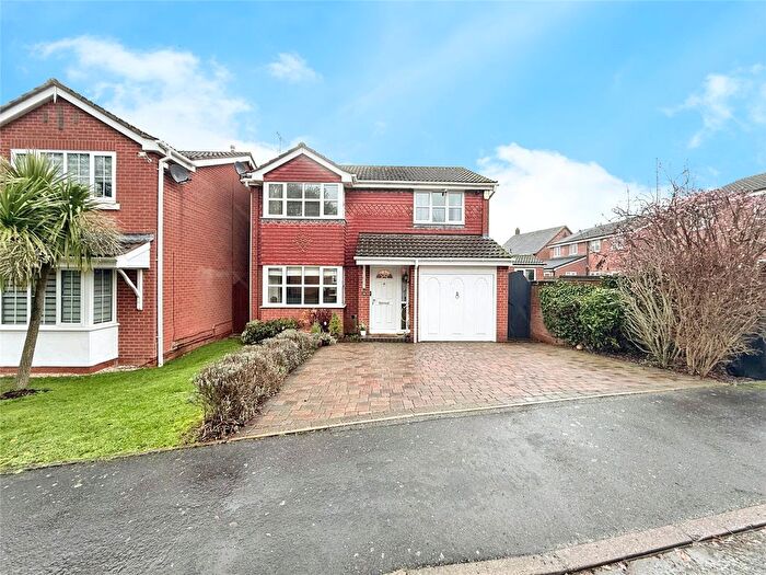 4 Bedroom Detached House For Sale In Hawker Road, Oadby, Leicester, LE2