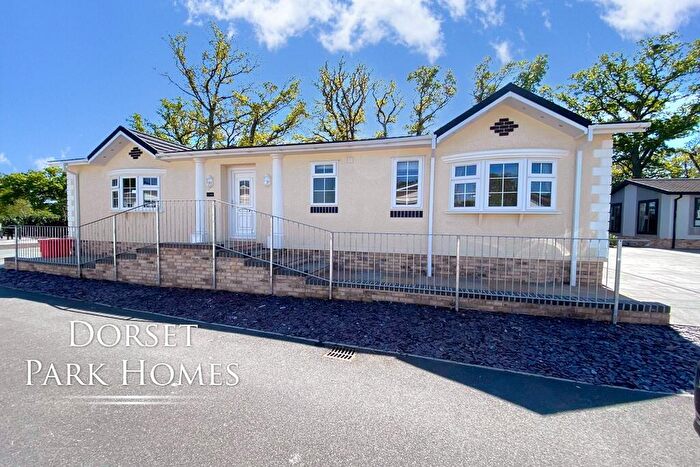 2 Bedroom Park Home For Sale In Orchid Court, Organford Manor Country Park, Organgford, Poole, Dorset, BH16