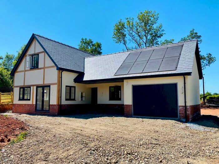 3 Bedroom Detached House For Sale In Ruckhall, Herefordshire, HR2