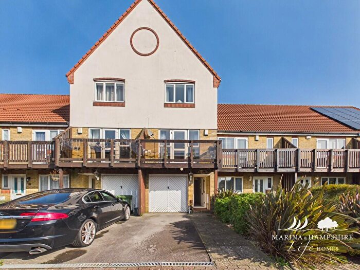 3 Bedroom Terraced House To Rent In Tintagel Way, Port Solent, PO6