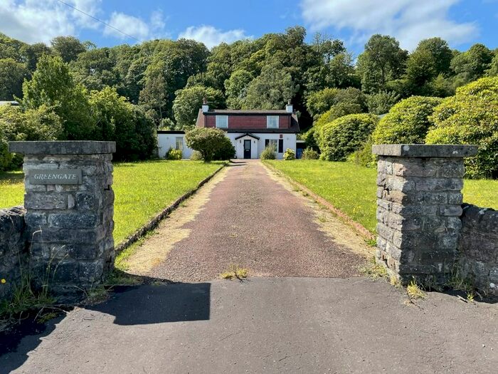 3 Bedroom Detached House For Sale In Shore Road, Toward, Argyll And Bute, PA23