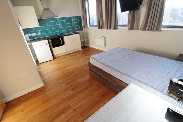 Studio To Rent In - Studio - Available Now, S1