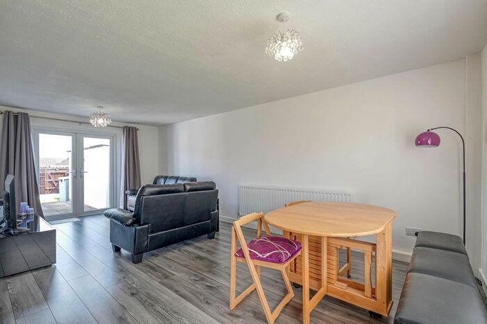 3 Bedroom Terraced House For Sale In Foxwalks Avenue, Rock Hill, Bromsgrove, B61