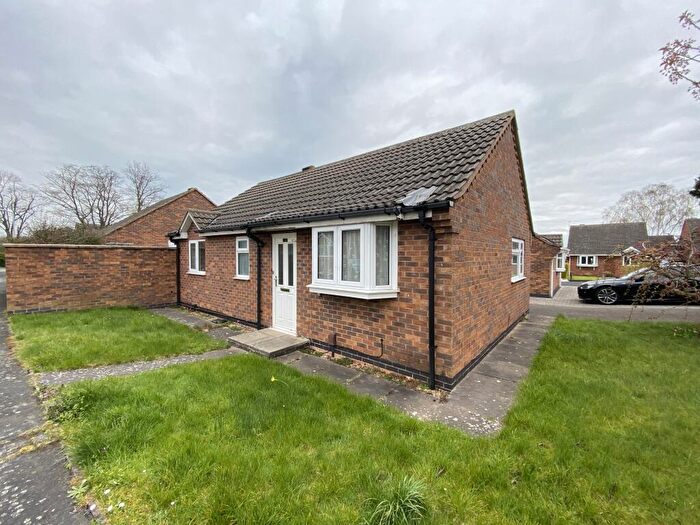 3 Bedroom Bungalow To Rent In Ash Grove, Mountsorrel, Leicestershire, LE12