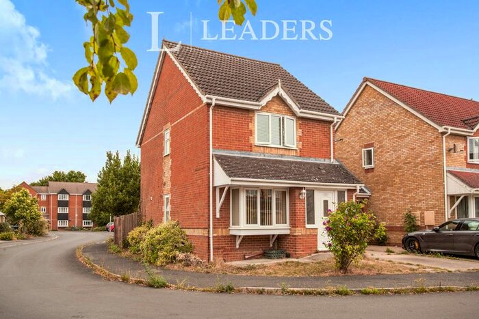 3 Bedroom Detached House To Rent In Lucerne Close, Cherry Hinton, Cambridge, CB1