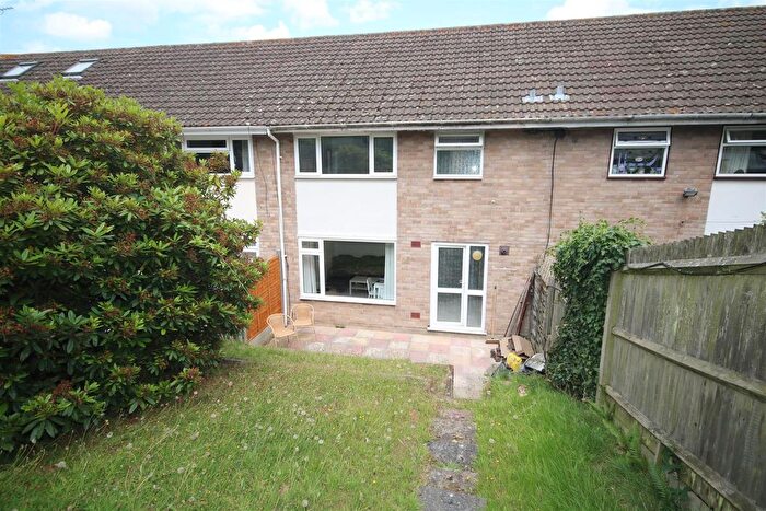 4 Bedroom Detached House To Rent In Tenterden Drive, Canterbury, CT2