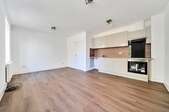 1 Bedroom Flat To Rent In High Street, Orpington, BR6