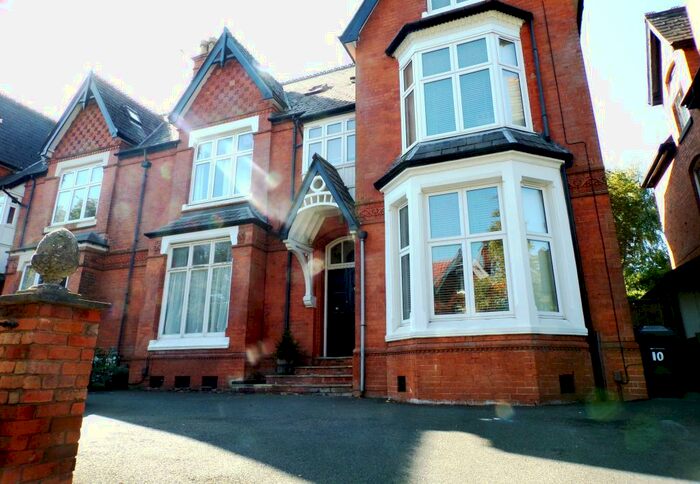 2 Bedroom Flat To Rent In Oxford Road, Moseley, Birmingham, B13