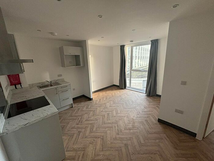 1 Bedroom Flat To Rent In Fleet Court, Fleet Street, Leicester, LE1
