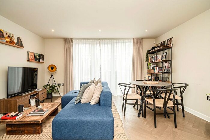 1 Bedroom Flat For Sale In Basire Street, Angel, N1