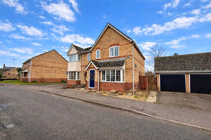 3 Bedroom Semi-Detached House For Sale In Washington Close, Littleport, Ely, Cambridgeshire, CB6