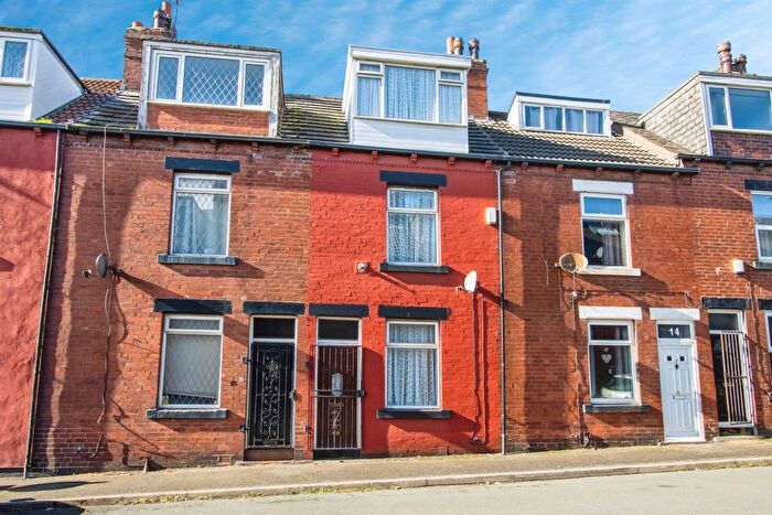 2 Bedroom Terraced House For Sale In Ivy Crescent, Leeds, LS9