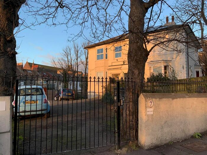 1 Bedroom Flat To Rent In Wellington Road, Brighton BN2