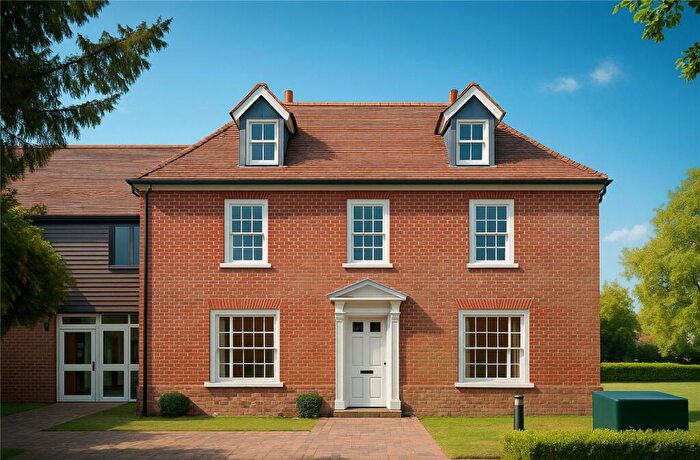 House For Sale In North Ash Road, New Ash Green, Kent, DA3