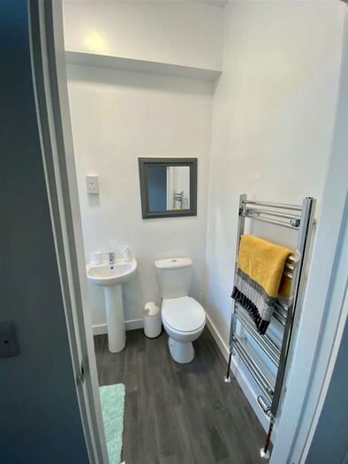 1 Bedroom House To Rent In Fairview Road, Burnley, BB11