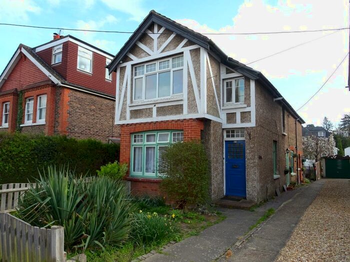 1 Bedroom Flat To Rent In Queens Road, Haywards Heath, RH16