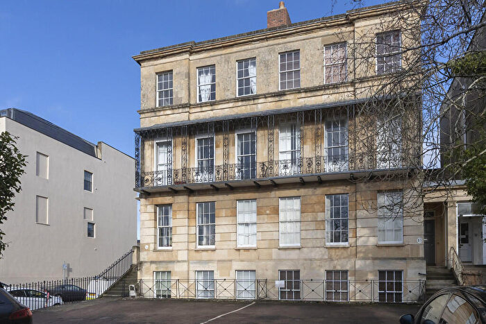1 Bedroom Apartment To Rent In Lansdown Place, Cheltenham, GL50