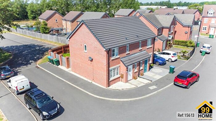 3 Bedroom Semi-detached House To Rent In Eagleson Way, Conventry, West Midlands, CV2