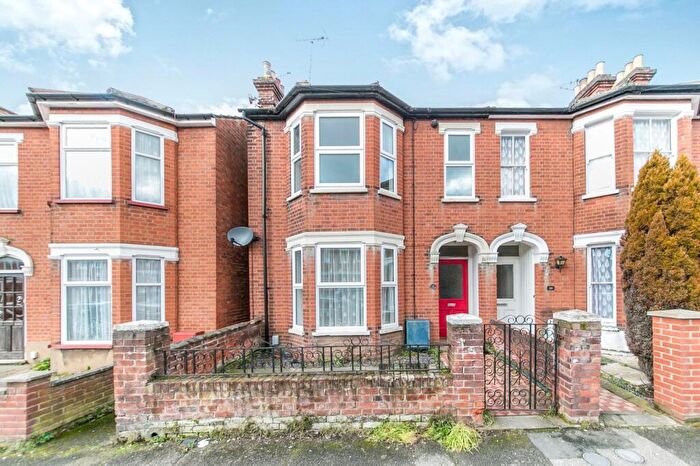 2 Bedroom Semi Detached House For Sale In All Saints Road, Ipswich, Suffolk, IP1